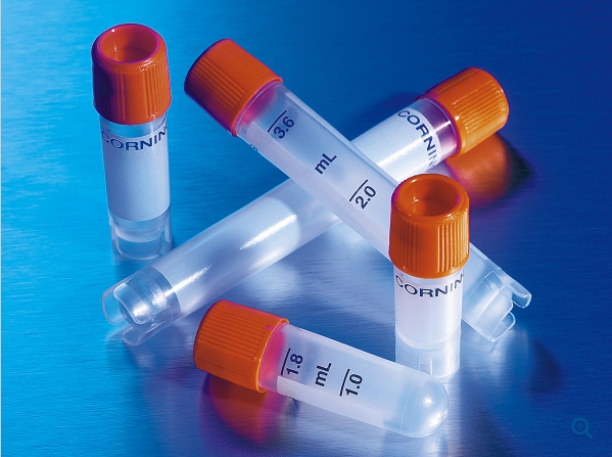 Corning® 2 mL 外旋聚丙烯冻存管，自立式，圆底